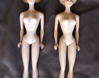 Early vintage barbie 850 lot
