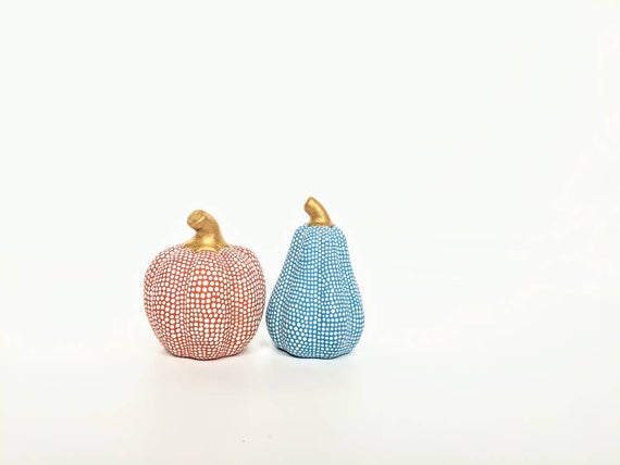 Salt and pepper shakers hand painted ceramic pumpkins small pumpkin shakers