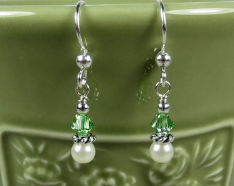 Green and Pearl Earrings - Pearl Earrings - Peridot Earrings - Green Earrings - Sterling Silver Earrings