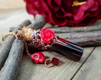 Vampire blood vial - Blood vial necklace - vial necklace - vampire blood - blood necklace - blood vial - gothic jewelry - vampire necklace