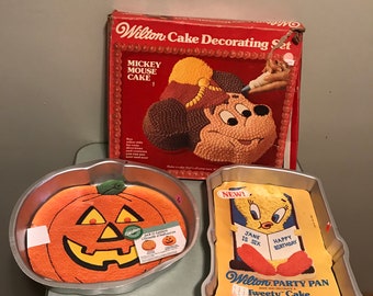 Lot of 3 Wilton Cake pans vintage