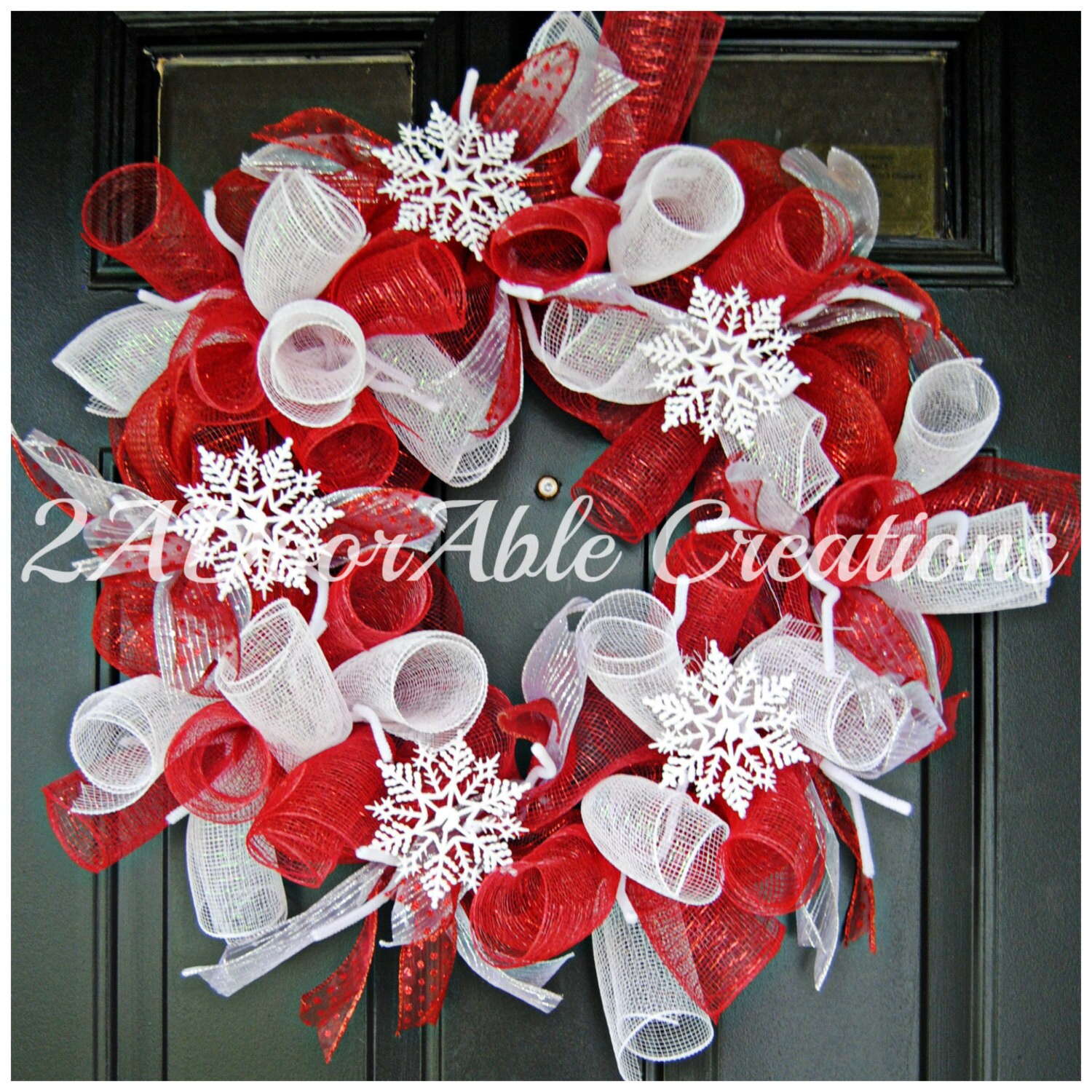 Red and White Christmas Wreath
