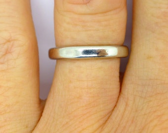 Vintage Platinum wedding band Art Deco style plain narrow thin 2.5mm bevelled ring Antique Estate wedding Anniversary stacking*FREE SHIP*