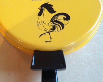Nordic Ware Rooster Omelette Pan