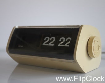 Beautiful Copal Model 222, Beige/taupe 70s flipclock, flip clock