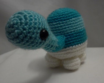 Amigurimi Dinosaur Desk Buddy Turquiose and Teal Brontosaurus / Sauropod