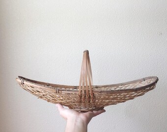 Long Woven Basket with Handle - Vintage Basket - Bread or Vegetable Basket - Vintage Storage - Boho Home Decor - Long Wicker Basket Decor