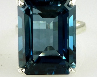 Very Large Rare Natural Emerald Cut London Blue Topaz Ring 925 Sterling Silver 26.91 Carats