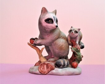 Raccoon Figurine Mother Raccoon with Baby Large Vintage Ceramic Wild Animal Figures Figural Nature Home Decor Nursery Children's Room