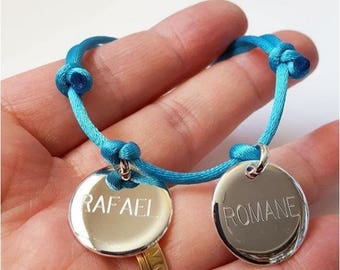 Bracelet with 2 round Silver 925/000 and prints of your choice of front and back