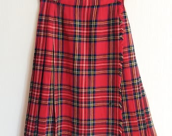 Scottish Tartan Plaid Authentic Hot Red Wool Wrap Skirt Size Medium to Small