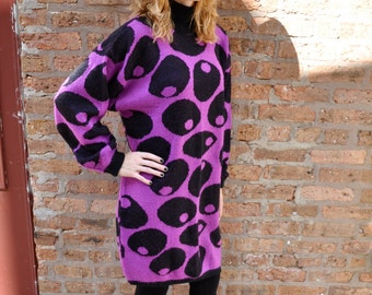 Vintage Olive Print Sweater Dress // 90's Extra-Long Olive Sweater