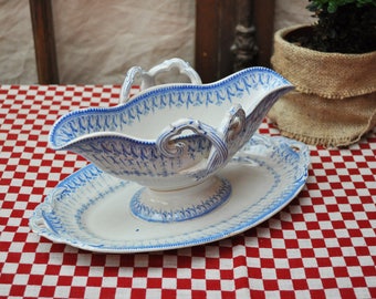 Antique French gravy boat white and blue transferware friezes / vintage sauce boat / Elegant French decor / CREIL ET MONTEREAU