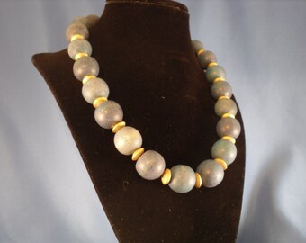 Vintage Wooded beaded blue and gold necklace (N19)