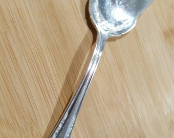 Antique Wm Rogers & Son 1915 HAMPDEN Sugar Spoon 6"