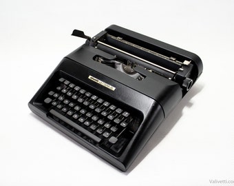 QWERTY - Typewriter Black Olivetti Lettera 35 - Rare vintage typewriter- portable typewriter - working typewriter - black typewriter - gift