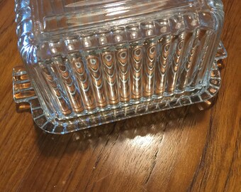 Vintage 1 LB Farmhouse Covered Butter Dish