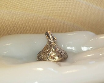 Sterling silver kiss/Sterling silver chocolate kiss
