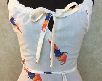 1970s Vintage Parrot Print Novelty Print Cotton Blend Sundress xs s