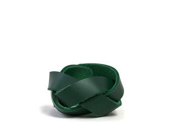 Braided Leather Cuff in Evergreen