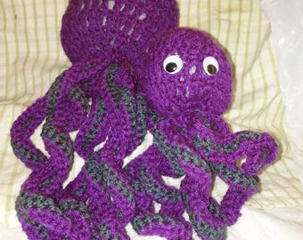 Octopus Mother and Baby