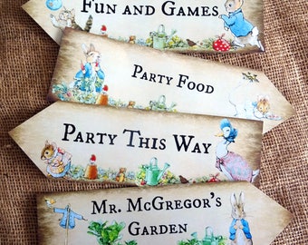 Set of 4 Beatrix Potter Peter Rabbit Large Party Decoration Arrows
