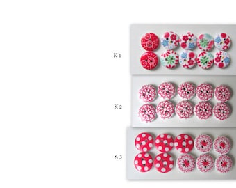 10 wooden buttons painted colorful. 2 hole