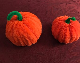 Vintage--Chenille--2--Pumpkins--One Larger--One Smaller--Thanksgiving--Decor