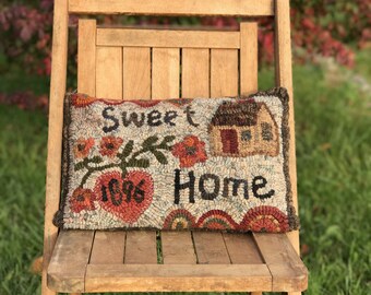 Sweet Home Rug Hooking Pattern from myWinterCottage. A primitive hooked rug pattern.
