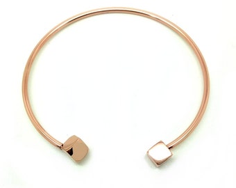 Bangle bracelet "square" pink gold plated