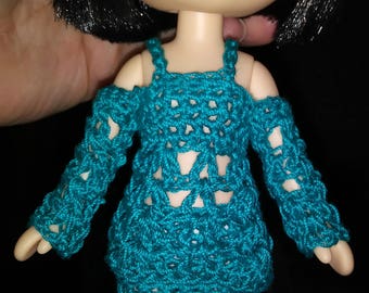 Skirt and blouse for Nikki dolls