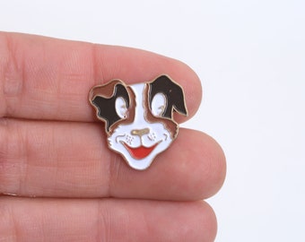 Dog, dog pin, dog brooch, dog pet, enamel pin, dog enamel pin, dog lapel pin, Backpack pin, lapel pins, dog lover gift, dog badge, dog lover