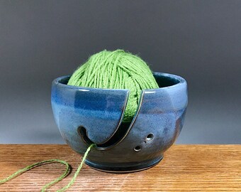 Yarn Bowl , Pottery Yarn Bowl , Knitting Bowl , Yarn Storage Bowl , Yarn Bowls , Ceramic Yarn Bowl
