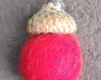 Wool Acorns-Handmade felted wool acorns