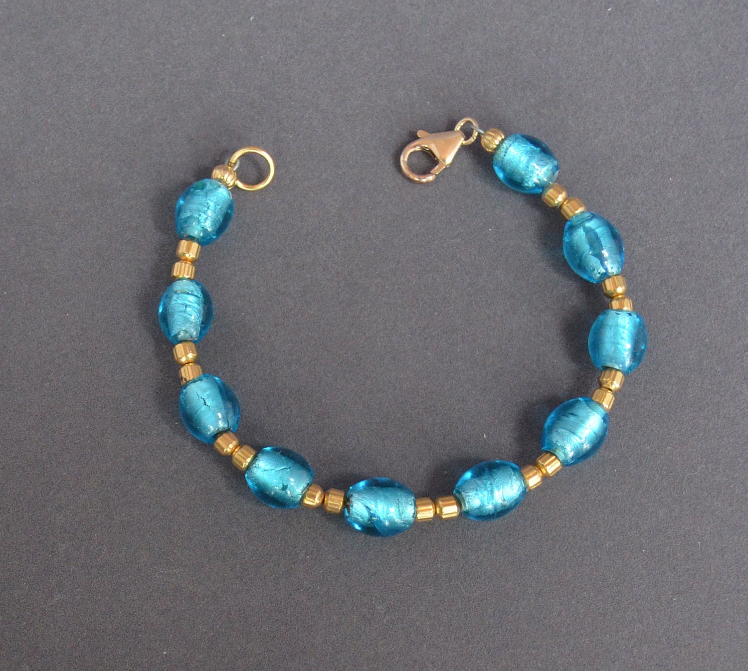 Vintage Glass and Gold Bead Bracelet Fabulous