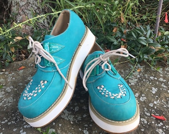 Vintage Platform Shoes / Teal / Grunge / 90's / Creepers / Leather / Blue / White / Platforms / Retro / Silver Hoops / Lace Up / Sneakers
