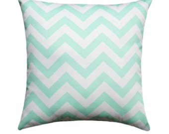 Mint Pillow Cover, Mint and White Throw Pillow, Zig Zag Mint Accent Pillow, Chevron Pillow Cover, Mint Accent Pillow, Mint Green Pillow Sham