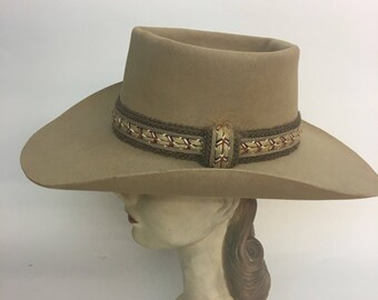 Vintage 1970s Cowboy Hat / Camel color Resistol Stagecoach Western Hat / size 7 1/8