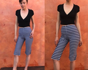 Vintage 1950s 1960s Women's Pedal Pushers Pants. Blue White Striped Cropped pants. High waisted pants. 50s pedal pushers capris xs Size 0 2