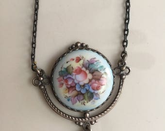Vintage Russian Enamel Necklace Finift