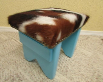 New Item LITTLE COWHIDE FOOTSTOOL 13 inches L x 10 inches D x 11 inches H with Quality Cowhide #1152