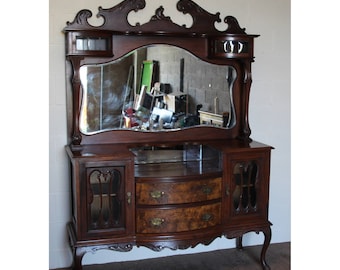A Quality Victorian Carved Walnut Mirror Back Sideboard Cabriole Legs C1870