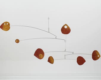 Mobile Kinetic Modern Mobile Copper Bronze Gold Leaf Modern Kinetic Clay Leaf Mobile