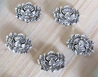 Lotus silver beads, set of 5, silver lotus, Lotus charm, lotus pendant, lotus flower, flower beads, us seller, tiny lotus, yoga beads