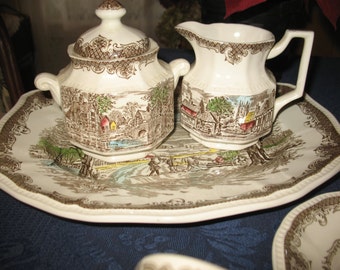 Made in England Anne Hathaway cottage.couverts Kensington Stafford Shakespeare Sonnet set, kitchen.