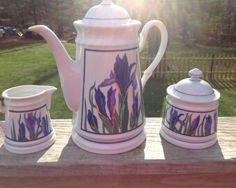 Vintage 5 Piece Curzon Coffee/Tea Pot , Sugar & Creamer Dutch Iris Pattern