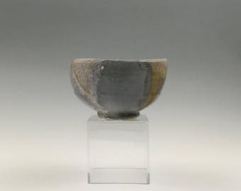 Wood fired matcha chawan, Japanese teabowl, woodfired with natural ash glazes. Tea ceremony, Japan.