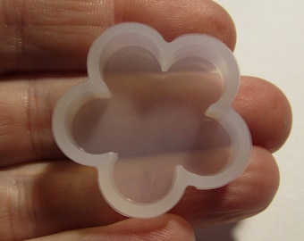 silicone mold flower pattern 32mm diameter