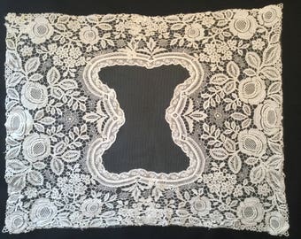 Vintage Lace Collar or Bodice