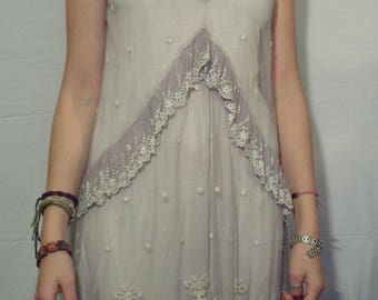 Gray pearls lace tunic